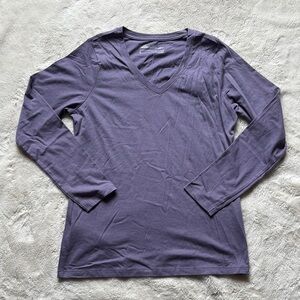 Eddie Bauer Long Sleeve V-Neck Top | Size S | 60% Cotton Purple Tee
